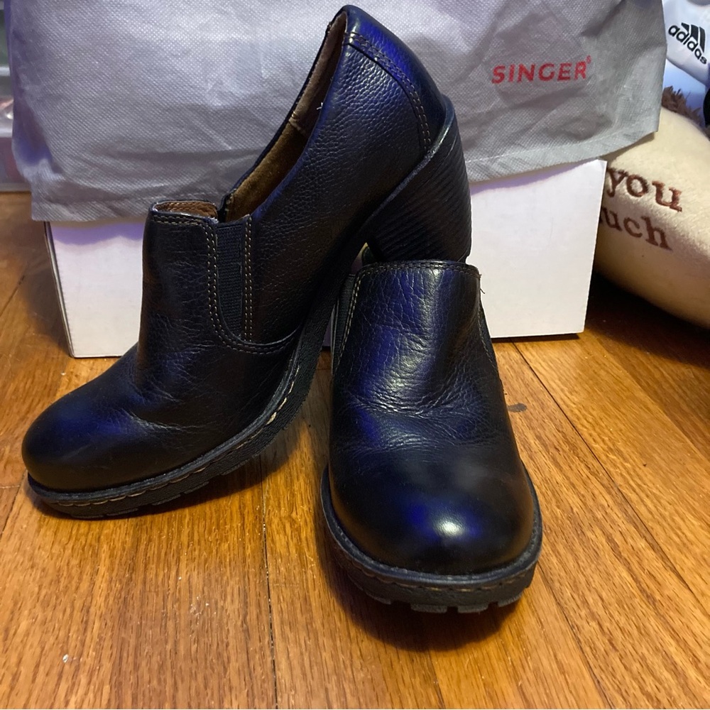 Boc slip on leather heels
